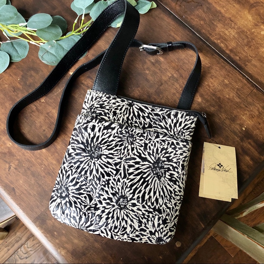 Patricia Nash crossbody purse